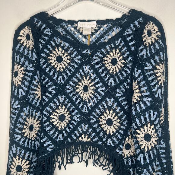 House of Harlow 1960 Crochet Knit Cropped Fringe Pullover Poncho Top O/S - Picture 5 of 7